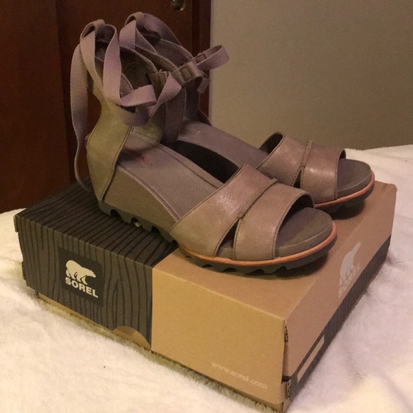 sorel joanie wrap sandal